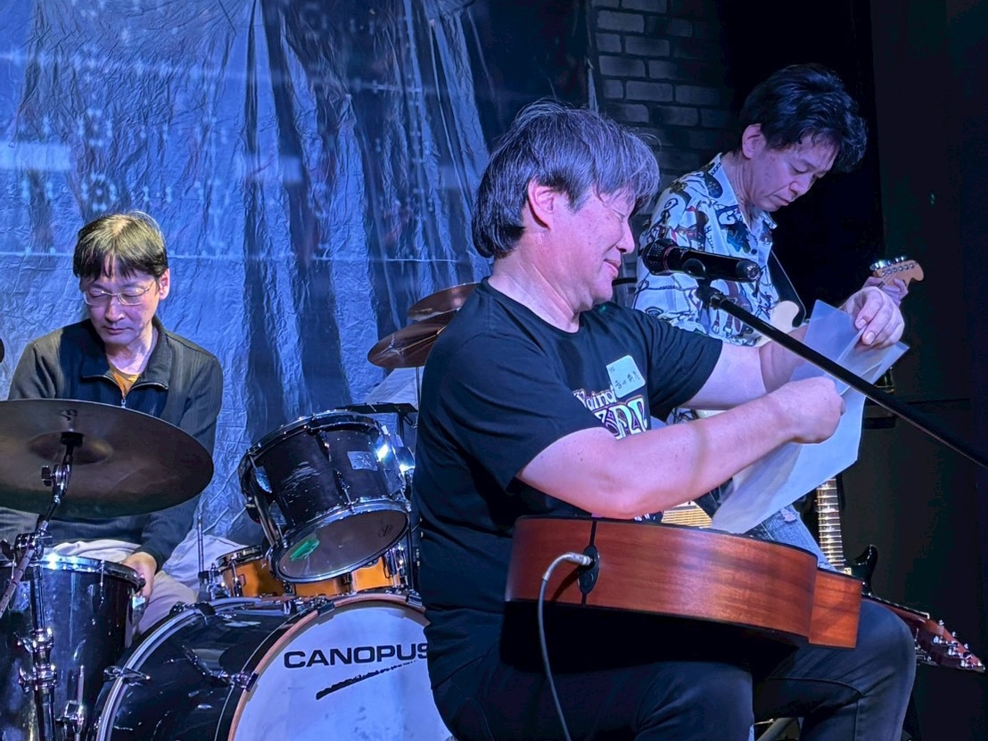 �N���b�N����Ɗg��ʐ^������܂�